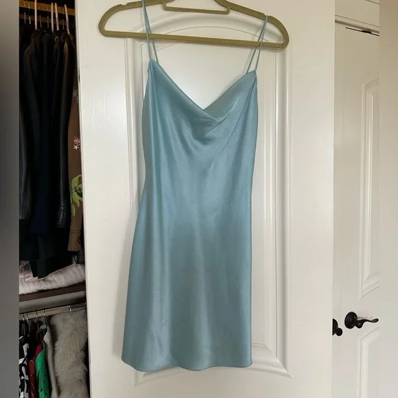 ALICE + OLIVIA Harmony Mini Slip Dress - Picture 3 of 7